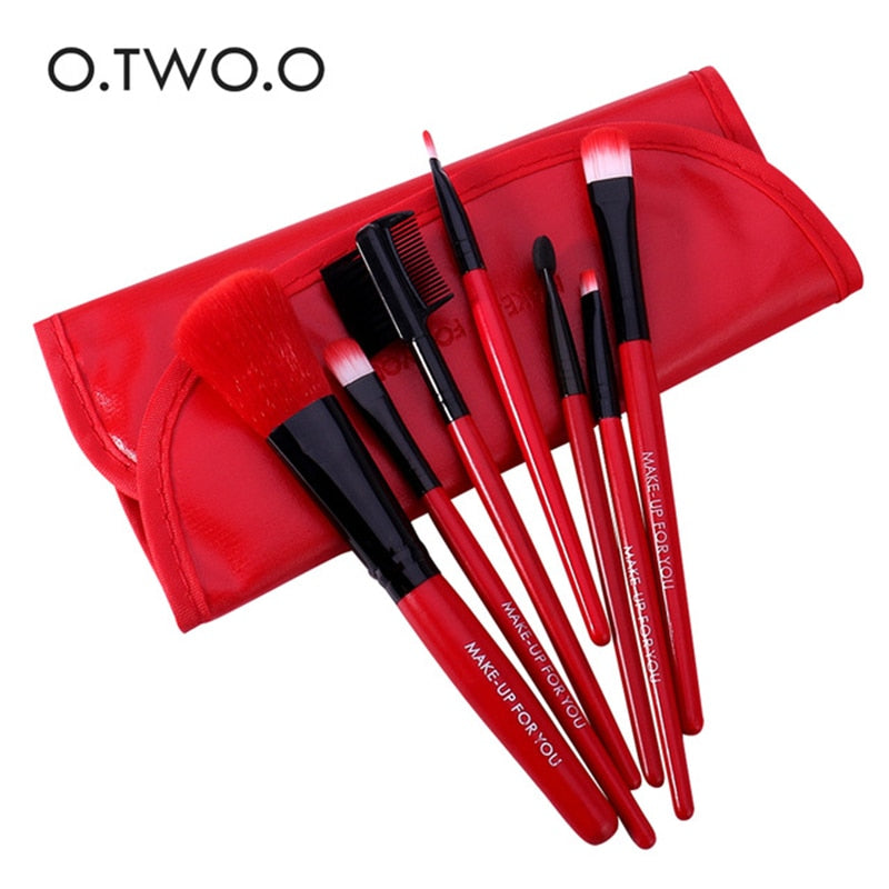 O.TWO.O Makeup Brushes Set 7pcs/lot Soft Synthetic Hair Blush Eyeshadow Lips Make Up Brush With Leather Case For Beginner Brush